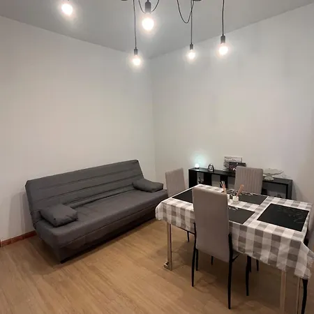 Completo Z24 En Camas Apartment Seville